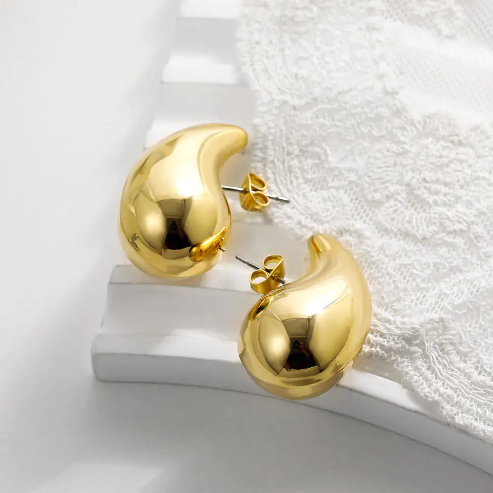 teardrop gold earrings