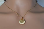 Load image into Gallery viewer, gold locket necklace
