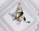 Load image into Gallery viewer, Gold Butterfly Brooch, Luxury Brooch, Elegant Brooch, 18k Gold Statement Brooch, Unique Gift, Suit Brooch, Modern Brooch, Unique Brooch

