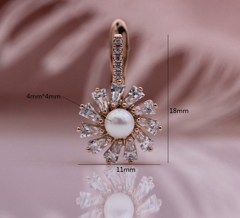 Flower Shell Pearl Earrings, Luxury Earrings, Vintage Bridal Earrings, 24k Gold Earrings, Formal Earrings, Small Pearl Earrings, Gift