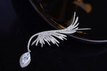 Load image into Gallery viewer, angel wings gold brooch
