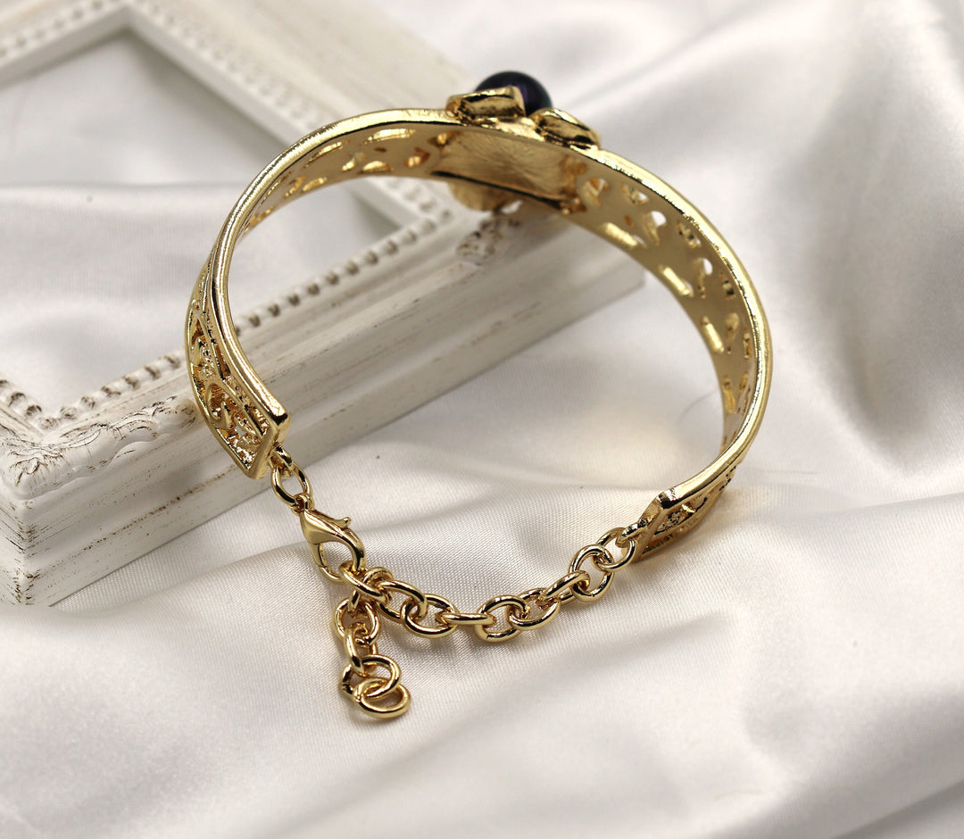 bangle bracelet