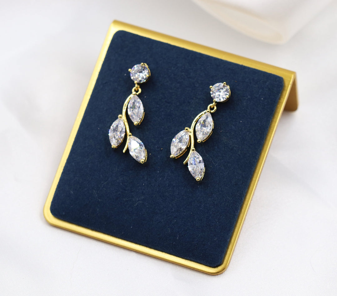 Gold Leaf Stud Earrings, Luxury Earrings, 24k Gold Earrings, Unique Earrings, Zircon Stud Earrings, Formal Earrings Gift, Daily Jewelry