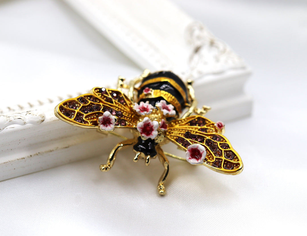 Beetle Brooch, Enamel Bee Brooch, Elegant Brooch, Statement Brooch, Luxury Brooch, Honey Bee Jewelry, Dress Brooch, Unique Brooch Gift