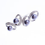 Load image into Gallery viewer, Elegant Brooch, Statement Brooch, Grey Pearl Bridal Brooch, Luxury brooch-Large Crystal Brooch-Victorian Jewelry-Modern Brooch-Unique Brooch
