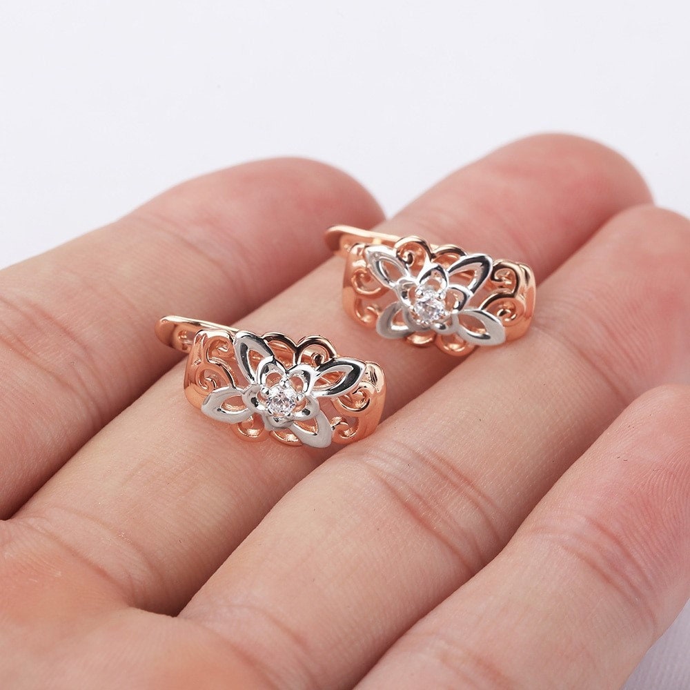 Rose Gold Flower Earrings, 24k Gold Earrings, Luxury Earrings, Unique Earrings Gift, Formal Earrings, Daily Jewelry, Bridal Earrings